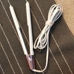 T3 SinglePass Luxe straightener